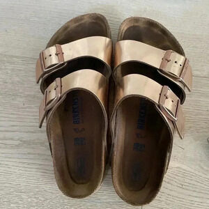 Arizona White Copper Soft Footbed Leather Sandal 38 R (US Women's 7-7.5)